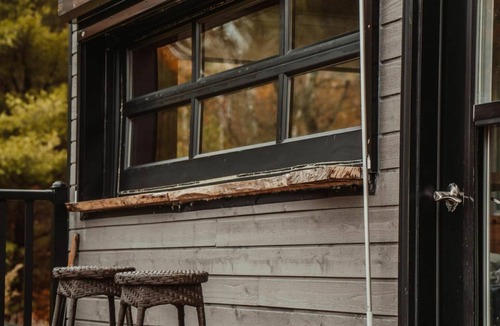 Central Frontenac Cabin | Mason Cabin | Wilderness Cabin on Secluded Lake