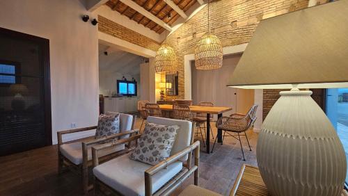 Deltebre Villa | Masos Bruguera - Finca Llambrich