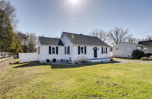 Easthampton House | Massachusetts Vacation Rental w/Deck