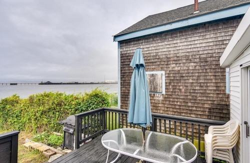 Somerset House | Massachusetts Vacation Rental 5 Mi to Fall River