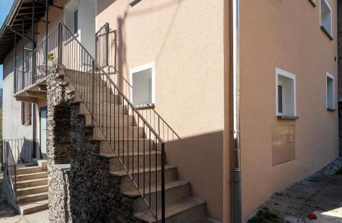 Riazzino Apartment | Massaresc apartment