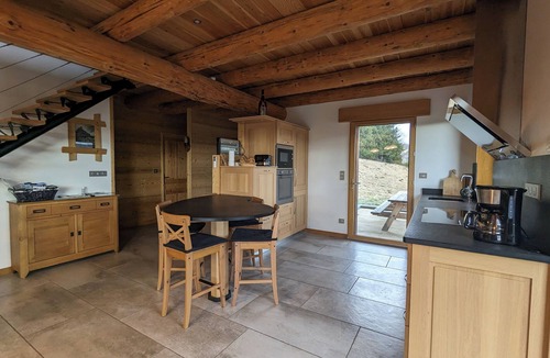 Chaudeyrolles Villa | Massif Central gîte at the foot of the Mézenc. Family vacations in the heart of nature