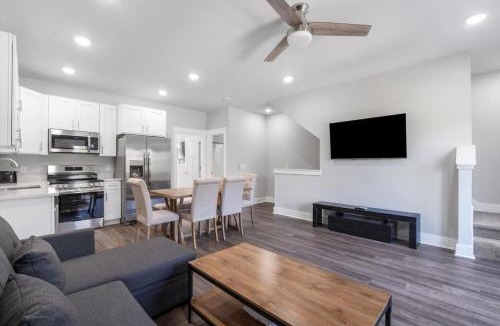 Nashboro Village House | Massive 3 bedroom home close to downtown