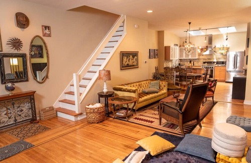 Northern Liberties House | MASSiVE Bohemian Oasis in Philly 5 BdrmSleeps 12
