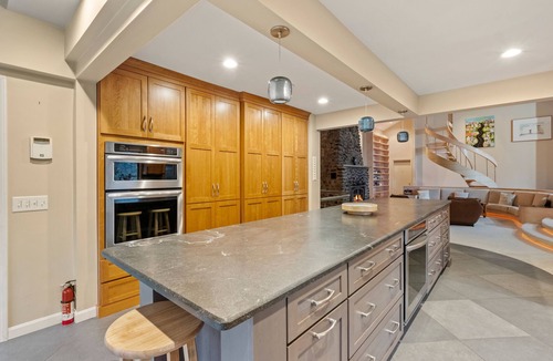 Manchester House | Massive Home w/Sauna, Pool, Hot Tub