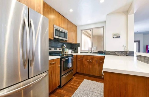 South Mission Beach Condo | Massive Oceanview 6BR Penthouse + Rooftop Decks