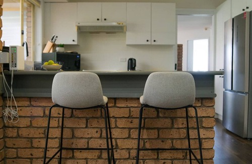 Robin Hill House | Massive private property - Indoor pool & More