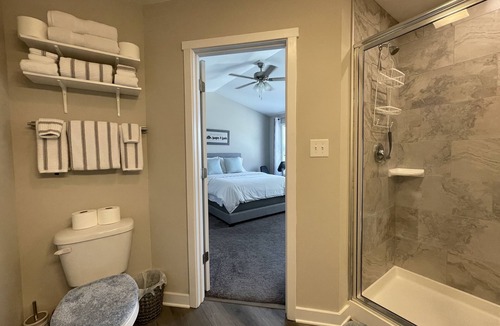 Potomac House | Master’s Bedroom W.V.