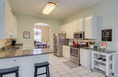 Evans House | Master's Rental