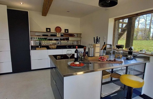 Angiens Bed & Breakfast | Master suit at "Maison Silleron". Breakfast included.5*