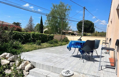 Gaillac Apartment | Master suite in single-storey house with terrace