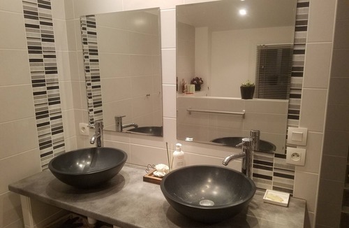Lherm Bed & Breakfast | Master Suite of 30 m² for rent