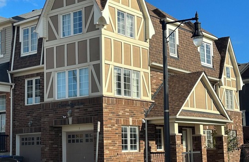 Mount Pleasant House | Master-Sweet Room attached Washroom in Brampton