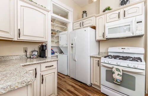 Dubuque Apartment | Masterpiece on Main #1