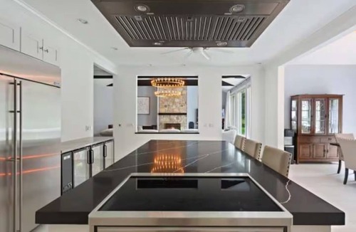 Norwalk Apartment | MasterRoom with in Suit Bathroom