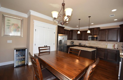 Martinez House | Masters Housing -5.6 miles to Masters