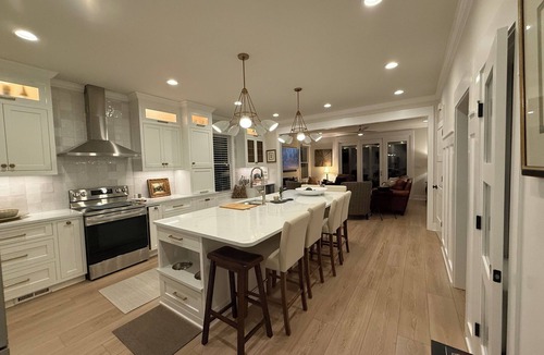 Greensboro House | MASTERS SPECIAL with BIG water views! Discounted rate!