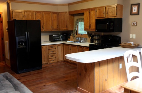 Rowland Ski Chalet | Masthope modern log-cabin sided retreat!