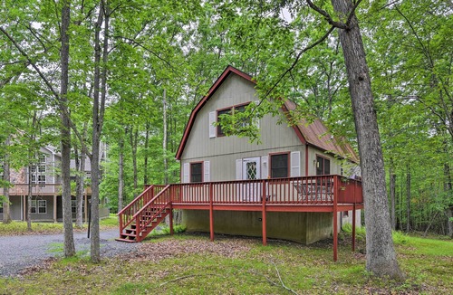 Lackawaxen House | Masthope Mountain Resort Home w/Deck, Pool Access!