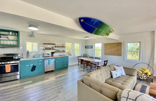 Mastic Beach House | Mastic Beach Surf House