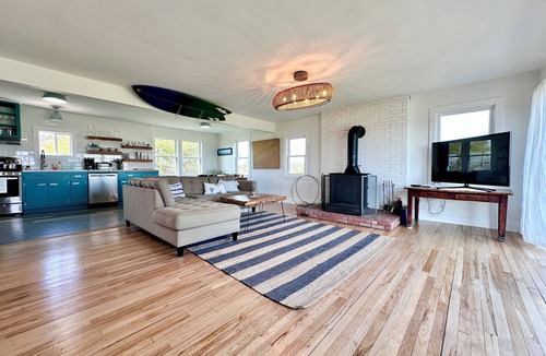 Mastic Beach House | Mastic Beach Surf House