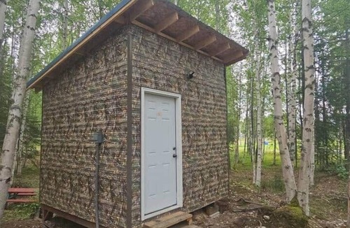 Houston Cabin | Mat-Su Thunder Cabin #1
