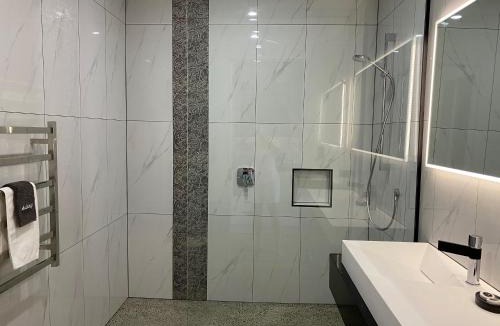 Matakana Hotel | Matakana Motel