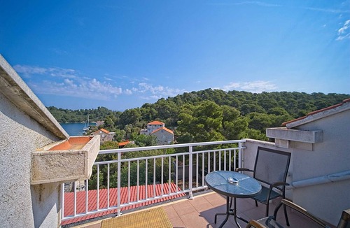 Pomena Apartment | Matana Pomena - A2 One bedroom apartment with balcony and sea view