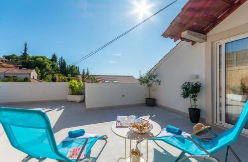 Cove Makarac (Milna) Apartment | Matanovi dvori