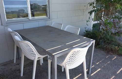 Matapouri Apartment | Matapouri Holiday Unit 4 Water front Unit