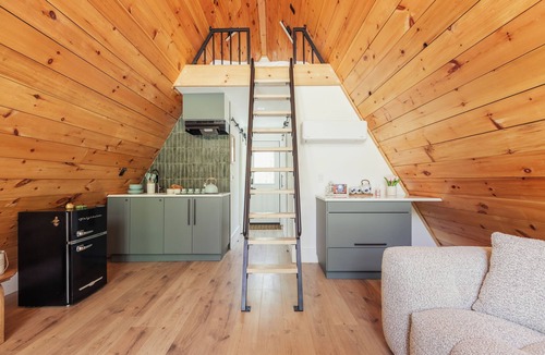 Eagle Lake Ski Chalet | Matcha Forest Luxury Escape w/Sauna