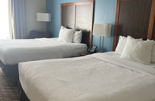 Mathis Hotel | MATHIS DELUXE HOSPITALITY