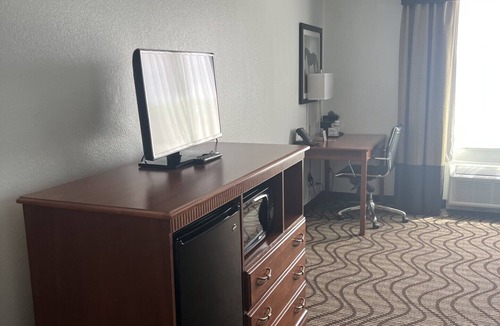 Mathis Hotel | MATHIS DELUXE HOSPITALITY