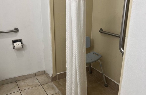 Mathis Hotel | MATHIS DELUXE HOSPITALITY