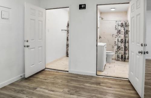 Mathis Hotel | Mathis Motor Inn and RV Park