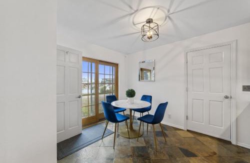 Ferndale House | Matia Sandy Point Neptune Beach Private Dock