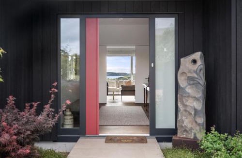 Oneroa Villa | Matiatia Millhouse