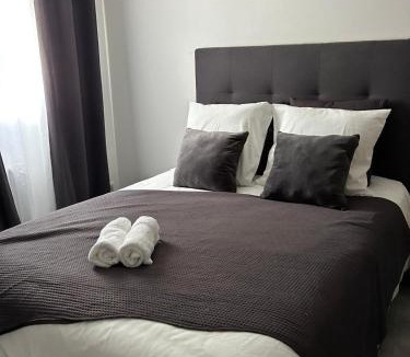 Bazac House | Matignon