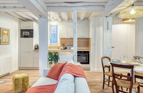 Quartier Vieux Marche-Cathedrale Apartment | Matisse, élégant F2 proche Vieux-Marché