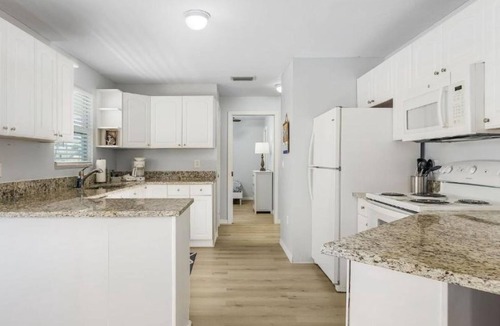 Matlacha Isles-Matlacha Shores Hotel | Matlacha on Shoreview