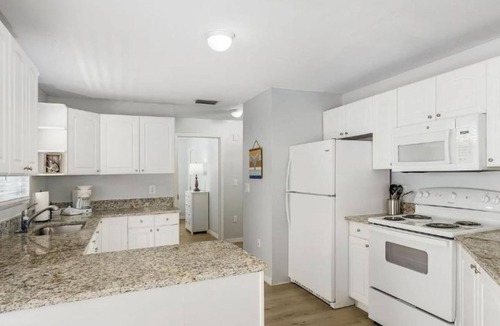 Matlacha Isles-Matlacha Shores Hotel | Matlacha on Shoreview