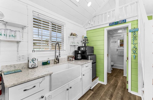 Matlacha Villa | Matlacha Tiny Village