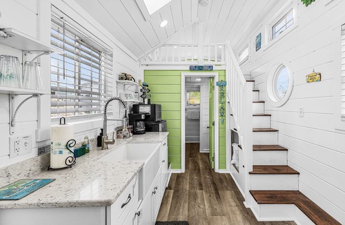 Matlacha Villa | Matlacha Tiny Village