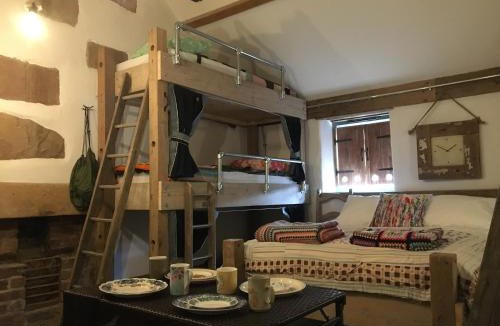 Matlock Apartment | Matlock Glamping Rooms