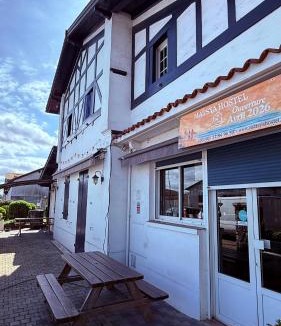 Anglet Hostel | Matsya Hostel