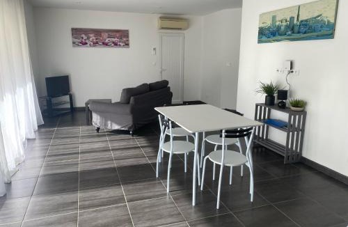 Valpaja Apartment | Matteo Leccia