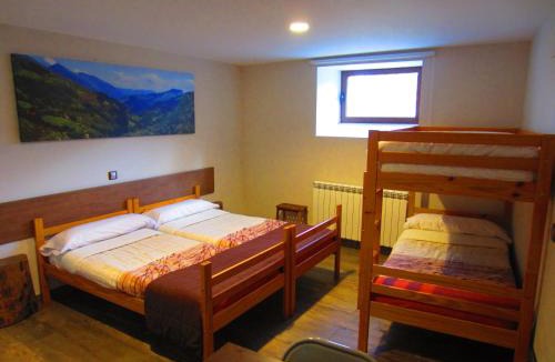 Ezkurra Hostel | Matxitxulo Family Rooms
