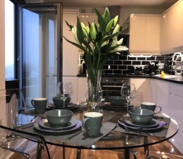 Newhaven Apartment | Matysiak Apartment