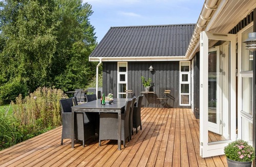 Vibæk Strand House | "Maureen" - 300m from the sea by Interhome