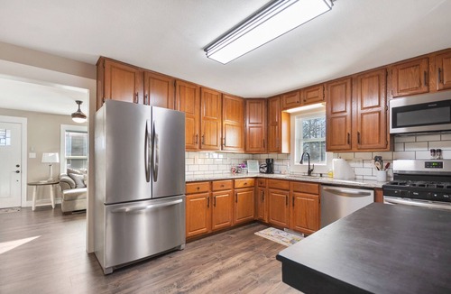 Siloam Springs House | Maverick House Downtown Siloam Springs